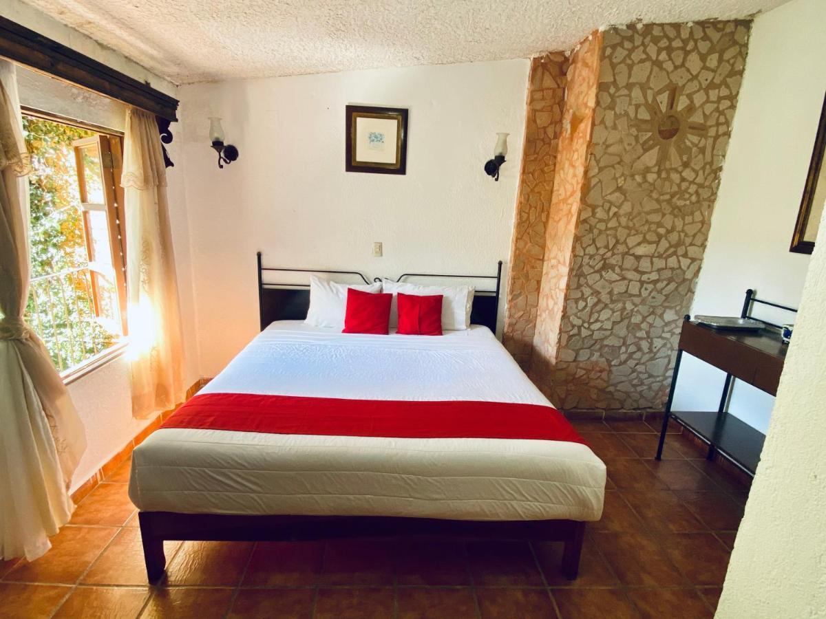 Hotel De Cervantes San Sebastian del Oeste Ngoại thất bức ảnh